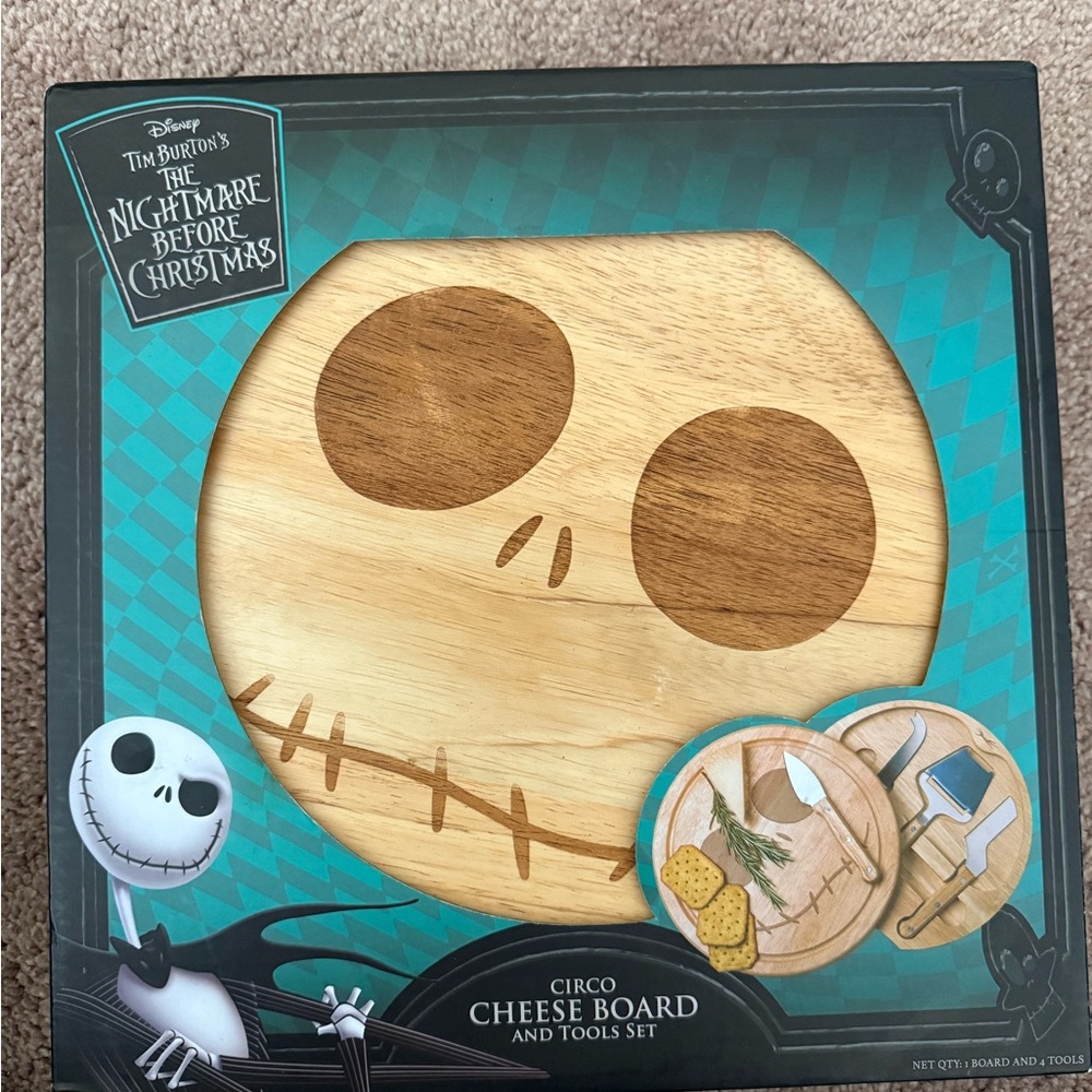 Disney Nightmare Before Christmas Cheese Board Set - Brown and Black